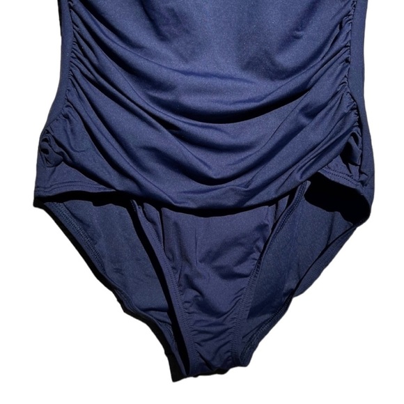 🌻NEW (w/tags!) Anne Cole Navy Blue Twist Front 1-Piece Swimsuit Size 6 - Picture 4 of 9
